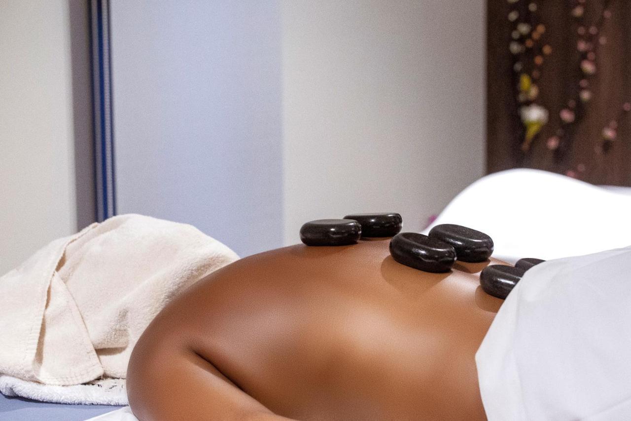 Panafrica Hotel Boutique & Spa Bata Kültér fotó